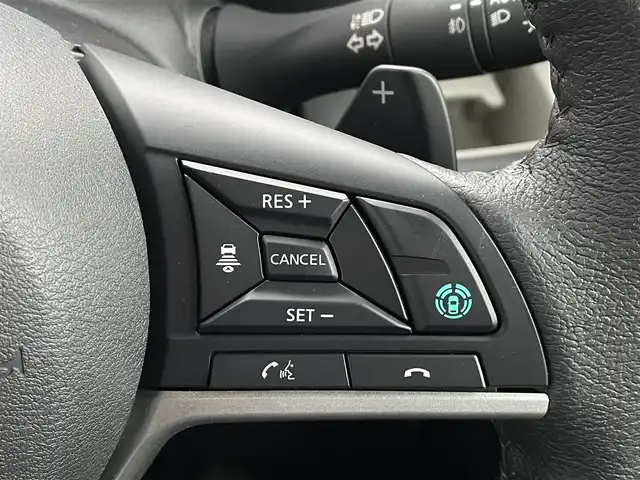 三菱 デリカミニ T プレミアム 道南・函館 2025(令7)年 0.1千km Ｄグリーン /全周囲カメラ//デジタルインナーミラー//ハンドルウォーマー//シートヒーター//両側パワースライドドア//ルーフレール//衝突被害軽減ブレーキ//レーダクルーズコントロール//オートハイビーム//コーナーセンサー