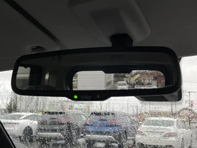 三菱 デリカミニ T プレミアム 道南・函館 2025(令7)年 0.1千km Ｄグリーン /全周囲カメラ//デジタルインナーミラー//ハンドルウォーマー//シートヒーター//両側パワースライドドア//ルーフレール//衝突被害軽減ブレーキ//レーダクルーズコントロール//オートハイビーム//コーナーセンサー