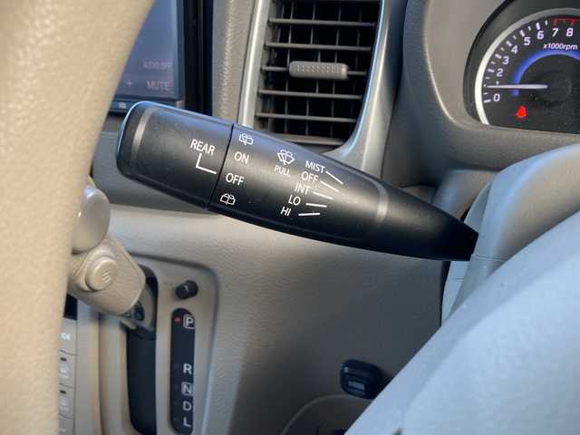 スズキ スペーシア G 愛媛県 2017(平29)年 3.3万km クリスタルホワイトP 純正ナビ/ＴＶ/バックカメラ/シートヒーター/両側スライドドア/禁煙車/スマートキー/プッシュスタート/取説