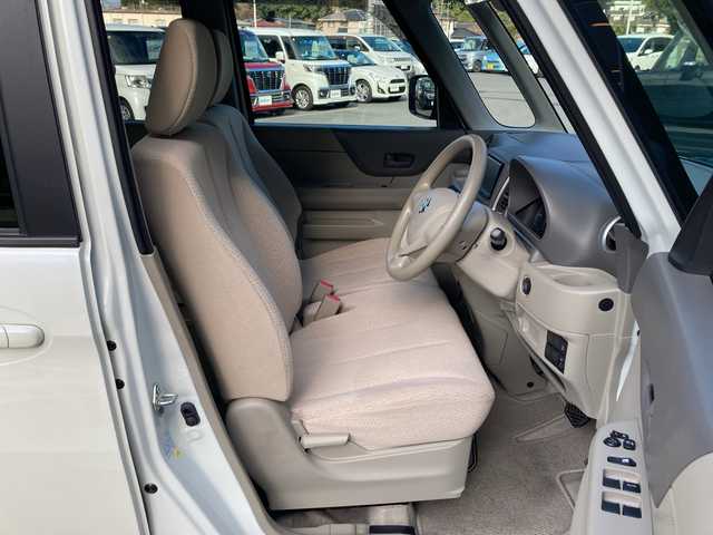 スズキ スペーシア G 愛媛県 2017(平29)年 3.3万km クリスタルホワイトP 純正ナビ/ＴＶ/バックカメラ/シートヒーター/両側スライドドア/禁煙車/スマートキー/プッシュスタート/取説