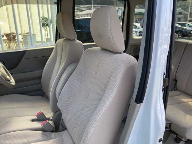 スズキ スペーシア G 愛媛県 2017(平29)年 3.3万km クリスタルホワイトP 純正ナビ/ＴＶ/バックカメラ/シートヒーター/両側スライドドア/禁煙車/スマートキー/プッシュスタート/取説