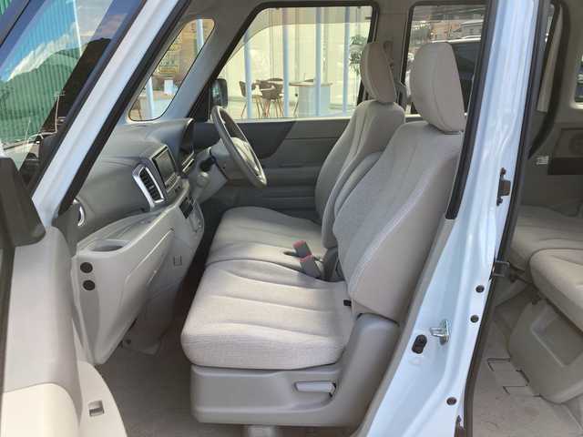 スズキ スペーシア G 愛媛県 2017(平29)年 3.3万km クリスタルホワイトP 純正ナビ/ＴＶ/バックカメラ/シートヒーター/両側スライドドア/禁煙車/スマートキー/プッシュスタート/取説