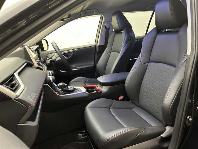 トヨタ ＲＡＶ４ アドベンチャー オフロードPKG 愛媛県 2022(令4)年 4.7万km アティチュードブラックマイカ