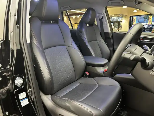 トヨタ ＲＡＶ４ アドベンチャー オフロードPKG 愛媛県 2022(令4)年 4.7万km アティチュードブラックマイカ