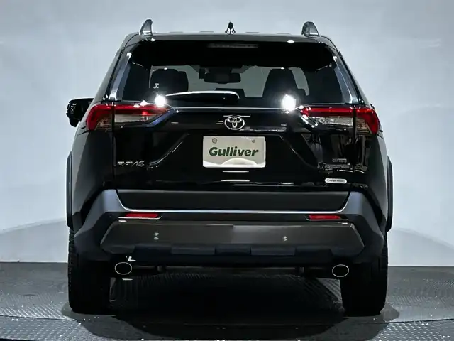 トヨタ ＲＡＶ４ アドベンチャー オフロードPKG 愛媛県 2022(令4)年 4.7万km アティチュードブラックマイカ ・純正ＳＤナビ　/・フルセグＴＶ　　/・追従型クルーズコントロール　/・ＬＥＤヘッドライト　/・純正ＥＴＣ　/・コーナーセンサー　　/・レーンキープアシスト　　/・アイドリングストップ　/・純正アルミホイール　/・スマートキー