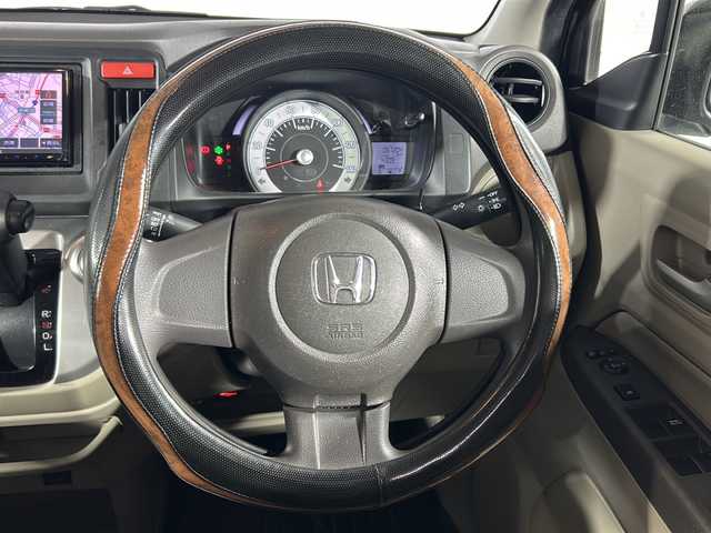 ホンダ Ｎ ＷＧＮ G 沖縄県 2017(平29)年 6.8万km ブリティッシュグリーンP ワンオーナー/県外仕入/禁煙車/社外メモリナビ/  CD/DVD/SD/ワンセグ/ETC/前後ドライブレコーダー/横滑り防止装置/アイドリングストップ/社外フロアマット/プッシュスタート/スマートキー/スペアキー