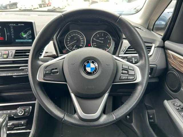 ＢＭＷ ２１８ｄ アクティブツアラー ラグジュアリー 埼玉県 2016(平28)年 3.2万km アルピンホワイト 黒革/シートヒーター/パワーシート/純正HDDナビ/(Bluetooth/CD/DVD)/バックカメラ/パワーテールゲート/ＬＥＤヘッドライト/ETC