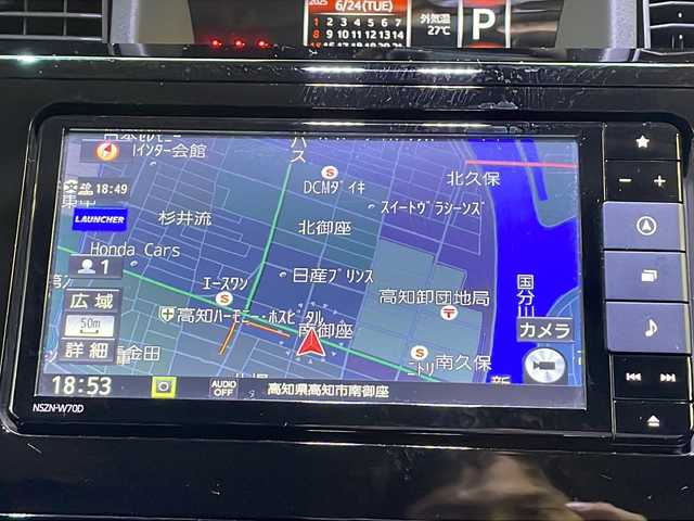ダイハツ トール カスタムG リミテッドⅡ SAⅢ 高知県 2020(令2)年 5.4万km パールホワイトⅢ ワンオーナー/純正ナビ/(Bluetooth/CD/SD/DVD/USB/フルセグ)/ビルトインETC/アラウンドビューモニター/前方ドライブレコーダー/クルーズコントロール/両側パワースライドドア/純正14インチアルミホイール/シートヒーター/オートライト/オートマチックハイビーム/LEDヘッドライト/フォグランプ/プッシュスタート/スマートキー/保証書/アイドリングストップ/純正フロアマット/ウォークスルー/横滑り防止装置/衝突被害軽減ブレーキ/リアロールサンシェード/オートリトラクタブルミラー