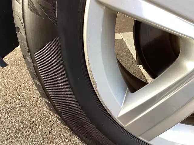 フォルクスワーゲン ゴルフ TSI コンフォートライン プレミアムED 愛知県 2015(平27)年 6.9万km 青Ｍ ワンオーナー　/DiscoverPro  /フルセグ　/ビルトインETC /バックカメラ　/ステアリングスイッチ　/ドライブレコーダー　/アダプティブクルーズコントロール　/HIDヘッド　/パドルシフト　/スマートエントリー　/プッシュスタート　/オートライト　/保証書　/説明書　