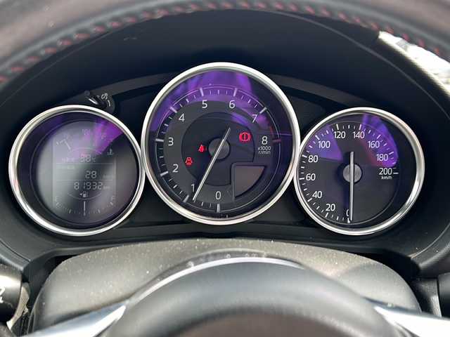 マツダ ロードスター S スペシャルパッケージ 茨城県 2016(平28)年 8.2万km ソウルレッドプレミアムメタリック 純正ナビ/ＥＴＣ/ドラレコ/フルセグＴＶ/Ｂｌｕｅｔｏｏｔｈ/ＣＤ/ＤＶＤ/ＵＳＢ/純正フロアマット/純正アルミホイール/レーンキープアシスト/オートライト/横滑り防止装置