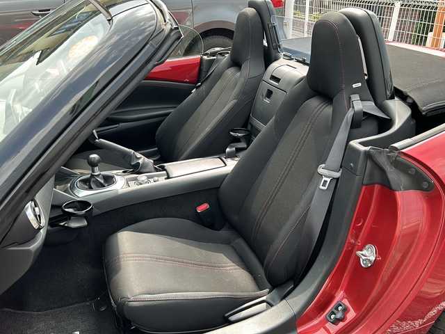マツダ ロードスター S スペシャルパッケージ 茨城県 2016(平28)年 8.2万km ソウルレッドプレミアムメタリック 純正ナビ/ＥＴＣ/ドラレコ/フルセグＴＶ/Ｂｌｕｅｔｏｏｔｈ/ＣＤ/ＤＶＤ/ＵＳＢ/純正フロアマット/純正アルミホイール/レーンキープアシスト/オートライト/横滑り防止装置