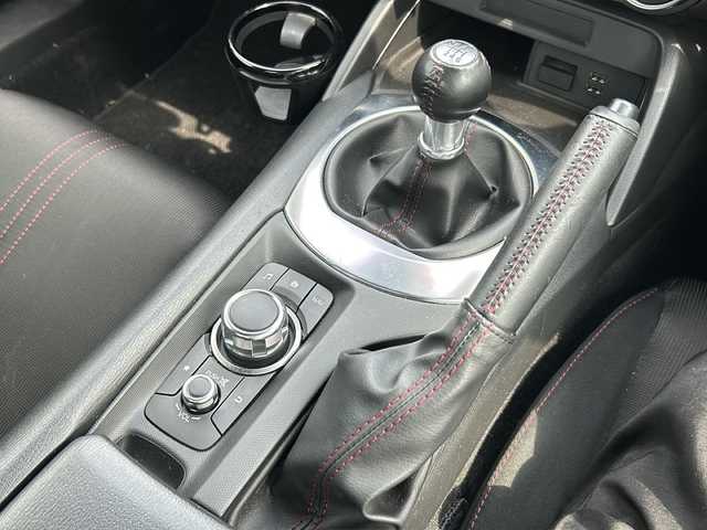 マツダ ロードスター S スペシャルパッケージ 茨城県 2016(平28)年 8.2万km ソウルレッドプレミアムメタリック 純正ナビ/ＥＴＣ/ドラレコ/フルセグＴＶ/Ｂｌｕｅｔｏｏｔｈ/ＣＤ/ＤＶＤ/ＵＳＢ/純正フロアマット/純正アルミホイール/レーンキープアシスト/オートライト/横滑り防止装置