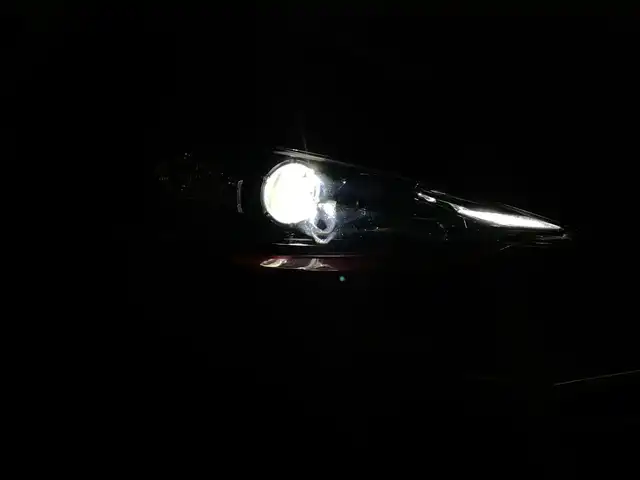 マツダ ロードスター S スペシャルパッケージ 群馬県 2016(平28)年 8.2万km ソウルレッドプレミアムメタリック ブラインドスポットモニタリング/－－－－－－－－－/純正SDナビ/（フルセグTV/BT/CD/DVD/USB/AUX/AM/FM）/－－－－－－－－－/６速マニュアル　ブラインドスポットモニタリング　純正ナビ　フルセグＴＶ　ＥＴＣ　ドライブレコーダー　純正１６インチアルミホイール　レーンキープアシスト　プッシュスタート　ＬＥＤヘッドライト　禁煙車