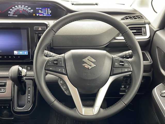 スズキ ソリオ バンディット HV MV 千葉県 2021(令3)年 2.5万km スーパーブラックパール 純正メモリナビ/フルセグテレビ/バックカメラ/全周囲カメラ/Bluetooth/USB/iPod/Andoリナビ/フルセグテレビ/バックカメラ/全周囲カメラ/Bluetooth/USB/iPod/Ando/AppleCarPlay/CD/DVD/再生/スズキセーフティサポート/アダプティブクルーズコントロール/レーンキープアシスト/オートマチックハイビーム/後方コーナーセンサー/ヘッドアップディスプレイ/両側パワースライドドア/前席シートヒーター/純正フロアマット/純正15インチアルミホイール/スマートキー/プッシュスタート