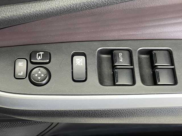 スズキ ソリオ バンディット HV MV 千葉県 2021(令3)年 2.5万km スーパーブラックパール 純正メモリナビ/フルセグテレビ/バックカメラ/全周囲カメラ/Bluetooth/USB/iPod/Andoリナビ/フルセグテレビ/バックカメラ/全周囲カメラ/Bluetooth/USB/iPod/Ando/AppleCarPlay/CD/DVD/再生/スズキセーフティサポート/アダプティブクルーズコントロール/レーンキープアシスト/オートマチックハイビーム/後方コーナーセンサー/ヘッドアップディスプレイ/両側パワースライドドア/前席シートヒーター/純正フロアマット/純正15インチアルミホイール/スマートキー/プッシュスタート