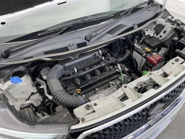 スズキ ソリオ バンディット HV MV 滋賀県 2023(令5)年 4万km ピュアホワイトP 社外7インチナビ/【Bluetooth/CD/DVD/USB】/レーダークルコン /両側パワースライドドア/衝突軽減ブレーキ/リアソナー /レーンキープアシスト/ヘッドアップディスプレイ/D/N席シートヒーター/ETC/前方ドライブレコーダー/プッシュスタート/スマートキー/ステアリングリモコン