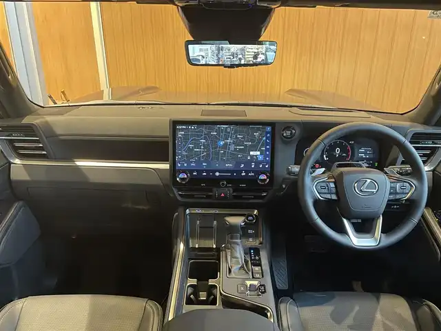 レクサス ＧＸ 550 バージョンL 宮城県 2025(令7)年 0.1千km マーキュリーグレーマイカ 〇純正14インチディスプレイオーディオプラス/〇フルセグTV/〇ビルトインETC2.0/〇ドライブレコーダー/〇レーダークルーズコントロール/〇プリクラッシュセーフティ/〇レーントレーシングアシスト/〇フロントクロストラフィックアラート/〇ドライバーモニター連携/〇発進遅れ告知機能/〇ドライバー異常時対応システム/〇プロアクティブドライビングアシスト/〇レーンディバーチャアラート/〇緊急時操舵支援/〇レーンチェンジアシスト/〇ロードサインアシスト/〇パノラミックビューモニター/〇ブラインドスポットモニター/〇パーキングサポートブレーキ/〇LEDヘッドランプ/〇LEDフロントフォグランプ/〇ムーンルーフ/〇純正22インチアルミ/〇自動防眩インナーミラー/〇革巻きステアリングホイール/〇パドルシフト/〇セミアリン革シート(前席)/〇フロントリフレッシュシート/〇パワーシート/〇シートヒーター/〇シートベンチレーション/〇電動サイドステップ
