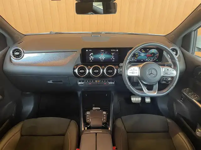 メルセデス・ベンツ Ｂ２００ｄ 愛知県 2021(令3)年 3.7万km ポーラホワイト 純正ナビ /フルセグTV/バックカメラ/レーダーセーフティパッケージ/ACC/ブラインドスポットアシスト/LEDヘッドライト/メモリ付パワーシート/黒ハーフレザー/シートヒーター/パワーバックドア/純正18インチアルミ/ETC
