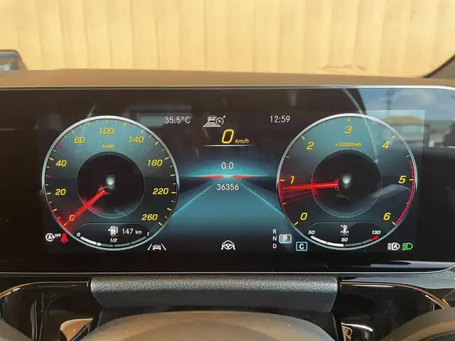 メルセデス・ベンツ Ｂ２００ｄ 愛知県 2021(令3)年 3.7万km ポーラホワイト 純正ナビ /フルセグTV/バックカメラ/レーダーセーフティパッケージ/ACC/ブラインドスポットアシスト/LEDヘッドライト/メモリ付パワーシート/黒ハーフレザー/シートヒーター/パワーバックドア/純正18インチアルミ/ETC