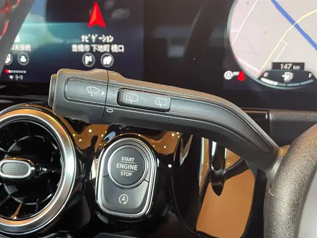 メルセデス・ベンツ Ｂ２００ｄ 愛知県 2021(令3)年 3.7万km ポーラホワイト 純正ナビ /フルセグTV/バックカメラ/レーダーセーフティパッケージ/ACC/ブラインドスポットアシスト/LEDヘッドライト/メモリ付パワーシート/黒ハーフレザー/シートヒーター/パワーバックドア/純正18インチアルミ/ETC