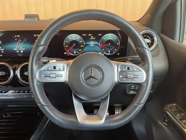 メルセデス・ベンツ Ｂ２００ｄ 愛知県 2021(令3)年 3.7万km ポーラホワイト 純正ナビ /フルセグTV/バックカメラ/レーダーセーフティパッケージ/ACC/ブラインドスポットアシスト/LEDヘッドライト/メモリ付パワーシート/黒ハーフレザー/シートヒーター/パワーバックドア/純正18インチアルミ/ETC