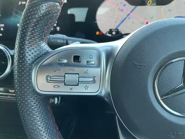メルセデス・ベンツ Ｂ２００ｄ 愛知県 2021(令3)年 3.7万km ポーラホワイト 純正ナビ /フルセグTV/バックカメラ/レーダーセーフティパッケージ/ACC/ブラインドスポットアシスト/LEDヘッドライト/メモリ付パワーシート/黒ハーフレザー/シートヒーター/パワーバックドア/純正18インチアルミ/ETC
