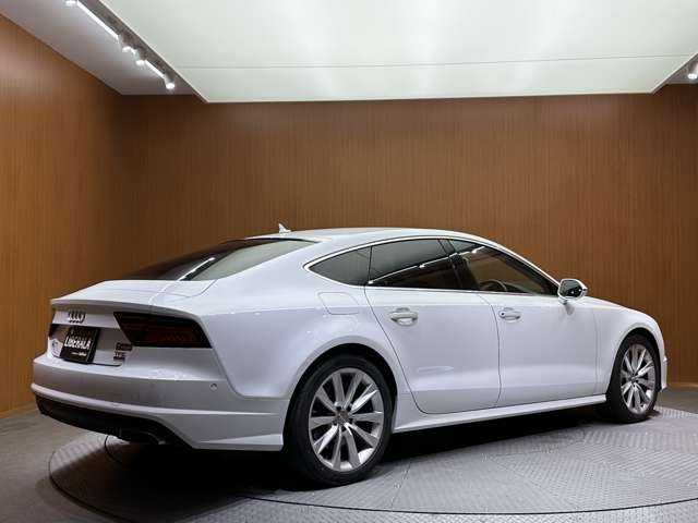 アウディ Ａ７ SB 3．0 TFSI クワトロ 千葉県 2016(平28)年 4.8万km 白 フロントコンフォートパッケージ　/マトリクスLED　/純正ナビ　/バックカメラ/ACC　/茶革　/シートヒーター　/ベンチレーション　/BOSEサウンド　/LEDヘッドライト　/オートライト　/電動リアゲート　/PDC　/ドライブレコーダー　/ETC