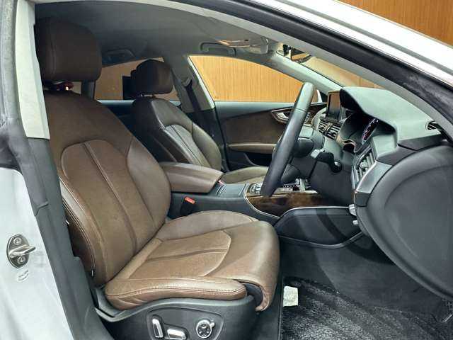 アウディ Ａ７ SB 3．0 TFSI クワトロ 千葉県 2016(平28)年 4.8万km 白 フロントコンフォートパッケージ　/マトリクスLED　/純正ナビ　/バックカメラ/ACC　/茶革　/シートヒーター　/ベンチレーション　/BOSEサウンド　/LEDヘッドライト　/オートライト　/電動リアゲート　/PDC　/ドライブレコーダー　/ETC