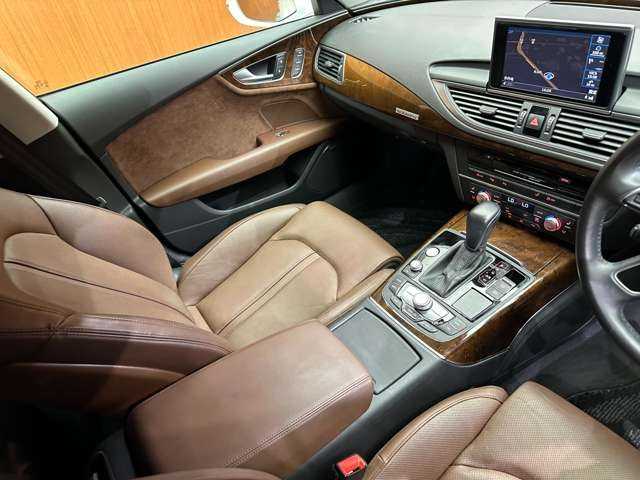 アウディ Ａ７ SB 3．0 TFSI クワトロ 千葉県 2016(平28)年 4.8万km 白 フロントコンフォートパッケージ　/マトリクスLED　/純正ナビ　/バックカメラ/ACC　/茶革　/シートヒーター　/ベンチレーション　/BOSEサウンド　/LEDヘッドライト　/オートライト　/電動リアゲート　/PDC　/ドライブレコーダー　/ETC