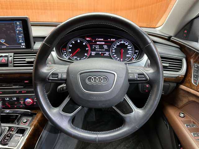 アウディ Ａ７ SB 3．0 TFSI クワトロ 千葉県 2016(平28)年 4.8万km 白 フロントコンフォートパッケージ　/マトリクスLED　/純正ナビ　/バックカメラ/ACC　/茶革　/シートヒーター　/ベンチレーション　/BOSEサウンド　/LEDヘッドライト　/オートライト　/電動リアゲート　/PDC　/ドライブレコーダー　/ETC