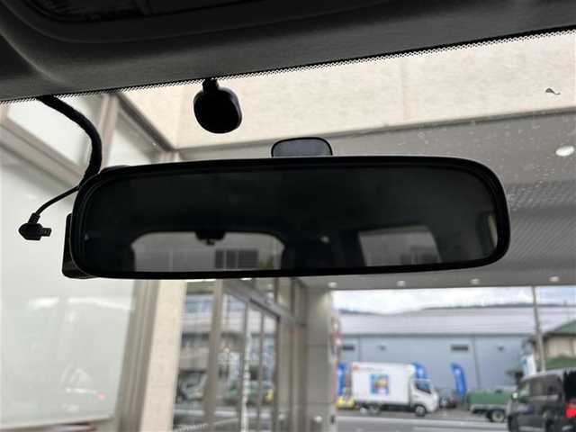 ホンダ ステップワゴン G スタイル エディション 大阪府 2007(平19)年 8.5万km プレミアムホワイトパール 社外ナビ フルセグTV CD DVD BT/フリップダウンモニター/バックカメラ/両側パワースライドドア/HIDヘッドライト/ETC/前後ドラレコ/社外アルミホイール/キーレス 2個/保証書 取説/禁煙車