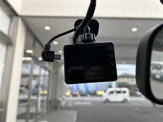 ホンダ ステップワゴン G スタイル エディション 大阪府 2007(平19)年 8.5万km プレミアムホワイトパール 社外ナビ フルセグTV CD DVD BT/フリップダウンモニター/バックカメラ/両側パワースライドドア/HIDヘッドライト/ETC/前後ドラレコ/社外アルミホイール/キーレス 2個/保証書 取説/禁煙車