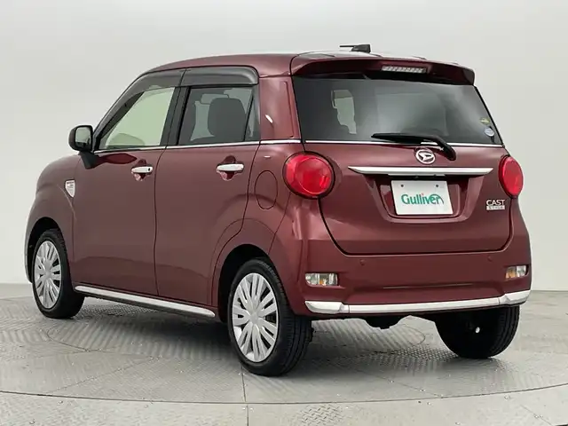 ダイハツ キャスト スタイル X SAⅢ 新潟県 2018(平30)年 5.2万km ファイアークォーツレッドM 4WD/社外ナビ/　　フルセグ/CD/DVD/BT/バックカメラ/オートライト/オートハイビーム/ステアリングスイッチ/アイドリングストップ/電格ミラー/スマートキー/ETC