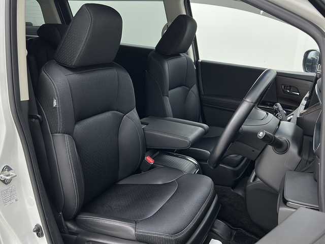 ホンダ オデッセイ ハイブリッド e:HEVアブソルート EX 宮城県 2021(令3)年 6.2万km プラチナホワイトパール 禁煙車/ワンオーナー/ホンダセンシング/・衝突軽減ブレーキ/・アダプティブクルーズコントロール/・ブラインドスポットインフォメーション/・車線維持支援システム/・標識認識機能/全方位カメラ/両側パワースライドドア/電動リアゲート/純正10インチSDナビ/・CD/DVD/BT/USB/HDMI/SD/フルセグTV/前席パワーシート/革巻きステアリング/ステアリングスイッチ/電動パキングスイッチ/純正ドライブレコーダー（F/R）/ビルトインETC2.0/プッシュスタート/スマートキー/スペアキー/LEDヘッドライト/LEDフォグランプ/純正18インチアルミホイール/純正フロアマット/ドアバイザー