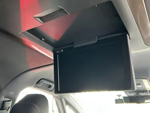 トヨタ アルファードハイブリット Z 大阪府 2024(令6)年 3.2万km プラチナホワイトパールマイカ トヨタセーフティセンス/純正14インチディスプレイオーディオPlus　　　（AppleCarPlay/AndroidAuto/HDMI/USB/Bluetooth/フルセグTV）　/エグゼクティブパワーシート/（合皮シート/シートヒーター/ベンチレーション）/パノラミックビューモニター　/両側パワースライドドア　/左右独立ムーンルーフ /シーケンシャルターンランプ /純正12.1インチ後席モニター /ステアリングヒーター/ワイヤレス充電/前後ドライブレコーダー/デジタルインナーミラー/ブラインドスポットミラー/ヘッドアップディスプレイ/ビルトインETC2.0/三眼LEDヘッドライト/LEDフォグランプ/パワーバックドア/レーダークルーズコントロール/後席オートサンシェード/純正18インチアルミホイール/純正フロアマット