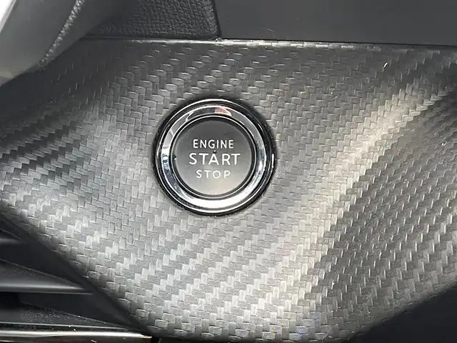 プジョー ２０８ スタイル 道央・札幌 2020(令2)年 5万km ビアンカホワイト ワンオーナー/純正ディスプレイオーディオ(FM、AM、BT、USB)/全方位カメラ/アダプティブクルーズコントロール/コーナーセンサー(F/R)/レーンキープアシスト/パドルシフト/社外ドライブレコーダー(F/R)/オートライト/置くだけ充電/純正16インチAW(スタッドレス)/夏タイヤ積込(純正16インチAW)/プッシュスタート/スマートキー/ETC/スペアキー×1