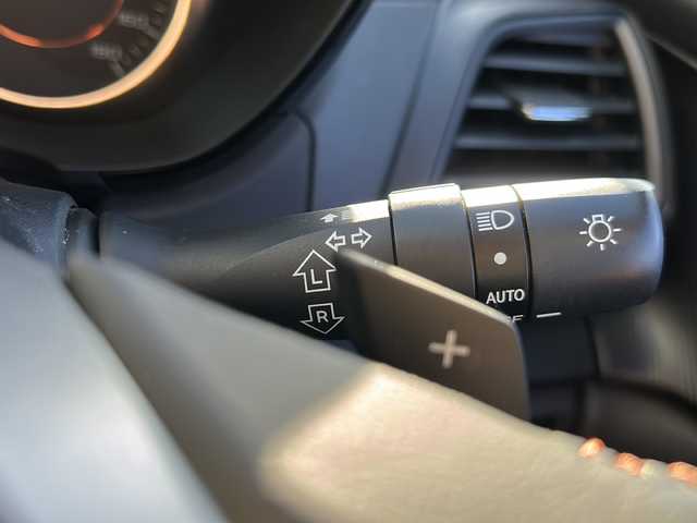 スバル インプレッサ ＸＶ 1．6i－L アイサイト 岐阜県 2019(令1)年 6万km クールグレーカーキ 登録時走行距離59569km/純正８型ナビ/フルセグＴＶ/バック、サイドカメラ/４ＷＤ/ＭＴ付きＡＴ/パドルシフト/クルーズコントロール/ドライブレコーダー/ドアバイザー/純正フロアマット/純正アルミホイール/ＵＳＢ/スマートキー/スペアキー/ABS/横滑り防止装置/コーナーセンサー/レーンキープアシスト/盗難防止装置/オートライト/オートマチックハイビーム/LEDヘッドライト/エアバッグ/衝突被害軽減システム