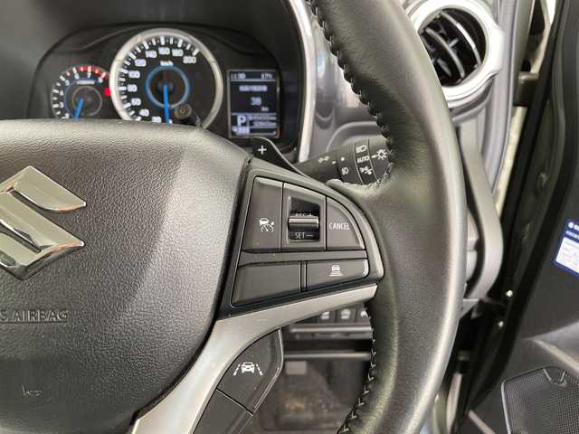 スズキ クロスビー HYBRID MZ 愛知県 2020(令2)年 3.3万km タフカーキパールメタリック/ブラック2トーン スズキセーフティサポート/純正8型ナビ/レーダークルーズコントロール/シートヒーター/コーナーセンサー/純正アルミホイール/ＥＴＣ/LEDヘッドライト/オートマチックハイビーム/パドルシフト/ドライブレコーダー/衝突軽減システム/フルセグ/CD DVD/Bluetooth/ステアリングスイッチ/スマートキー/プッシュスタート