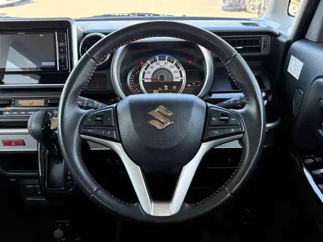 スズキ スペーシア カスタム HYBRID XS 大分県 2021(令3)年 4.6万km フェニックスレッドパール/ブルーイッシュブラックパール ・ナビ(CD/DVD/SDUSB)/・バックカメラ/・両側パワースライドドア/・衝突軽減ブレーキ/・レーンキープアシスト/・コーナーセンサー/・レーダークルーズコントロール/・オートハイビーム/・運転席シートヒーター/・フルフラットシート/・ドライブレコーダー/・ETC/・スマートキー/・プッシュスタートボタン/・純正アルミホイール