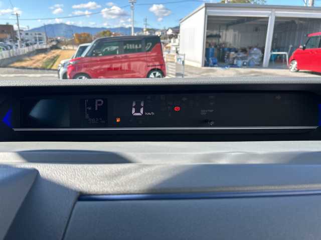 ダイハツ タント カスタム RS 福岡県 2019(令1)年 1万km ブラックマイカメタリック/ファイアークォーツレッドメタリック 2トーン ワンオーナー/純正9インチナビ/　（AM/FM/CD/DVD/iPod/SD/BT/HDMI/TV）/アラウンドビュー/両側パワースライドドア/スマートアシスト/　・横滑り防止装置/　・衝突被害軽減システム/純正ドライブレコーダー（前後）/運転席ロングスライド/シートヒーター（D席＋N席）/コーナーセンサー（前後）/ETC/LEDライト/フォグランプ/ステアリングスイッチ/電格ミラー/純正マット/ドアバイザー