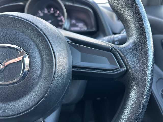 マツダ デミオ 13S 愛媛県 2017(平29)年 3.7万km マシーングレープレミアムM 純正ナビ　/Ｂｌｕｅｔｏｏｔｈ　/バックカメラ　/ドライブレコーダー　/ブラインドスポットモニター　/オートＬＥＤライト　/シートヒーター　/ステアリングスイッチ　/スマートキー　/スペアキー/ＥＴＣ　/純正フロアマット