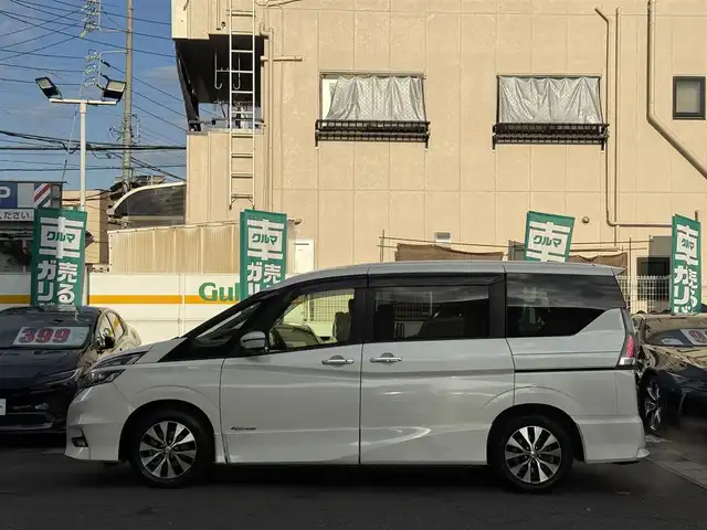 日産 セレナ