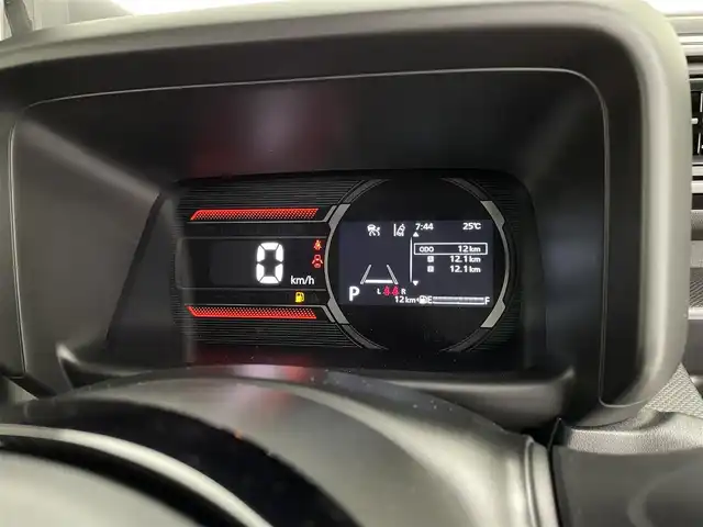 スズキ スペーシア ギア HYBRID XZ 宮城県 2024(令6)年 0.1万km未満 ピュアホワイトP 両側パワースライドドア/スズキセーフティサポート/衝突被害軽減システム/レーンキープアシスト/コーナーセンサー/シートヒーター/ステアリングヒーター/プッシュスタート/スマートキー/スペアキー/オートライト/オートマチックハイビーム/LEDヘッドライト/ヘッドライトレベライザー/ルーフレール/純正14インチアルミホイール