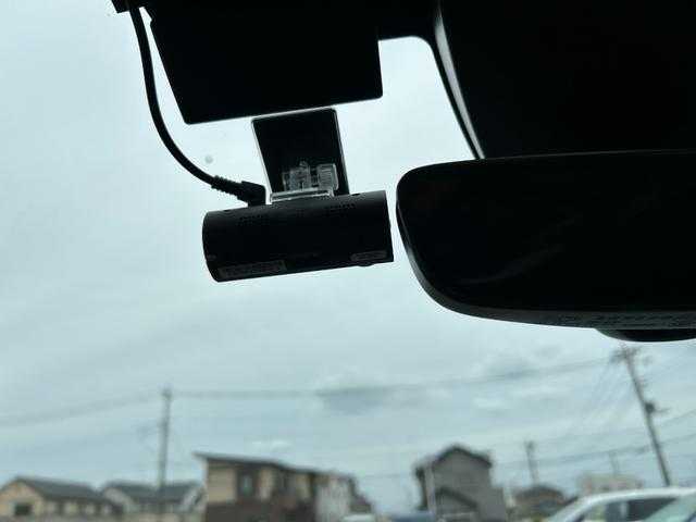 フォルクスワーゲン アルテオン Rライン 4M 埼玉県 2018(平30)年 4.8万km オリックスホワイトパールエフェクト 黒革/純正SDナビ/(USB/フルセグ)/バックカメラ/アダプティブクルーズコントロール/シートヒーター/純正１９インチアルミホイール/オートバックドア/ＬＥＤヘッドライト/ETC