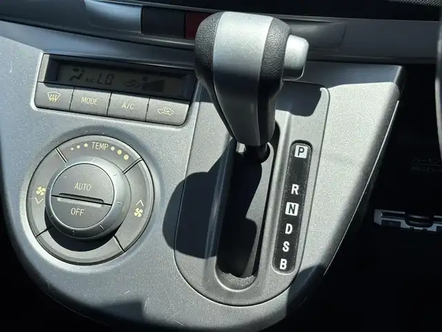 ダイハツ ムーヴ カスタム X LTD 滋賀県 2007(平19)年 11.3万km ミスティックレッドクリスタルメタリック 社外ナビ（CD/DVD/AUX)/盗難防止装置/ETC/純正フロアマット/純正アルミホイール