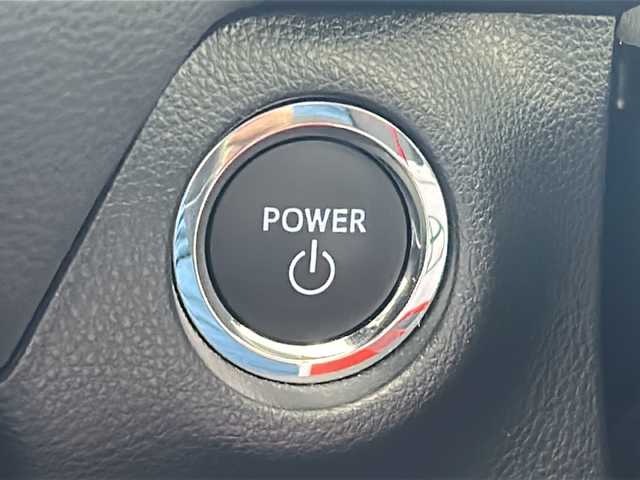 トヨタ ＲＡＶ４ HV アドベンチャー オフロードPKGⅡ 福島県 2024(令6)年 1.3万km スーパーホワイトⅡ 登録時走行距離：12221ｋｍ/ワンオーナー/純正メーカーナビ/(AM/FM/BT/フルセグTV)/衝突軽減システム/ブラインドスポットモニター/レインクリアリングブルーミラー/レーンディパーチャーアラート/追従クルーズコントロール/パノラミックビューモニター/ETC2.0/電動リアゲート/オートライト/オートマチックハイビーム/本革シート/純正LEDフォグ/純正AW/電格ミラー/プッシュスタート/シートヒーター/NanoeX/横滑り防止/ドラレコ/運転モード切替/AC１００V/サイドバイザー/ステアリングヒーター/コーナーセンサー/パワーシート/メモリーシート/ウィンカーミラー/スペアキー/保証書/取扱説明書