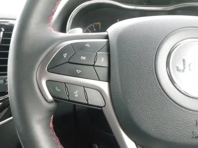 クライスラー・ジープ ジープ グランドチェロキー トレイルホーク 岩手県 2020(令2)年 3.6万km グラニトクリスタル アドバンスドブレーキ/ブラインドスポット/レーンキープ/アダプティブクルーズ/純正メモリナビ/フルセグTV/バック・サイドカメラ/前後ドラレコ/DSRC/アクティブパークセンス/ステアリングヒーター/ハーフレザー/パワーシート/シートヒーター/シートベンチレーター/パワーバックドア/社外ルーフラック