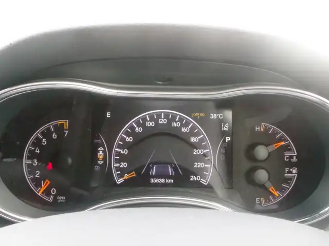 クライスラー・ジープ ジープ グランドチェロキー トレイルホーク 岩手県 2020(令2)年 3.6万km グラニトクリスタル アドバンスドブレーキ/ブラインドスポット/レーンキープ/アダプティブクルーズ/純正メモリナビ/フルセグTV/バック・サイドカメラ/前後ドラレコ/DSRC/アクティブパークセンス/ステアリングヒーター/ハーフレザー/パワーシート/シートヒーター/シートベンチレーター/パワーバックドア/社外ルーフラック