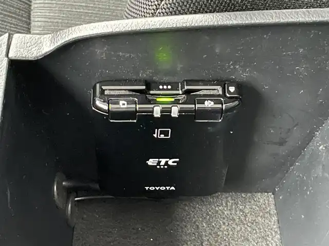 トヨタ ハイラックス Z 愛知県 2024(令6)年 1.4万km ダークブルーマイカ メーカーOPディスプレオーディオナビ/Bluetooth/AndroidAuto／AppleCarplay/ETC/パノラミックビューモニター/コーナーセンサー/衝突軽減ブレーキ/LEDヘッドライト/４WD/ディーゼルターボ/禁煙車