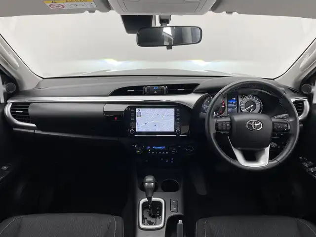 トヨタ ハイラックス Z 愛知県 2024(令6)年 1.4万km ダークブルーマイカ メーカーOPディスプレオーディオナビ/Bluetooth/AndroidAuto／AppleCarplay/ETC/パノラミックビューモニター/コーナーセンサー/衝突軽減ブレーキ/LEDヘッドライト/４WD/ディーゼルターボ/禁煙車
